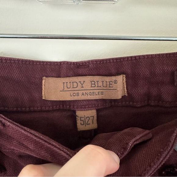 Judy Blue Charlotte Tummy Control Dyed Wide Crop Jeans in Ox Blood Size 27 - Picture 4 of 7